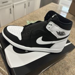 Jordan 1 OG Black And White - Downtown 