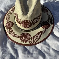 Woman’s Mexican Hand Painted Artisan Hat / Sombrero para Mujer Hecho A Mano