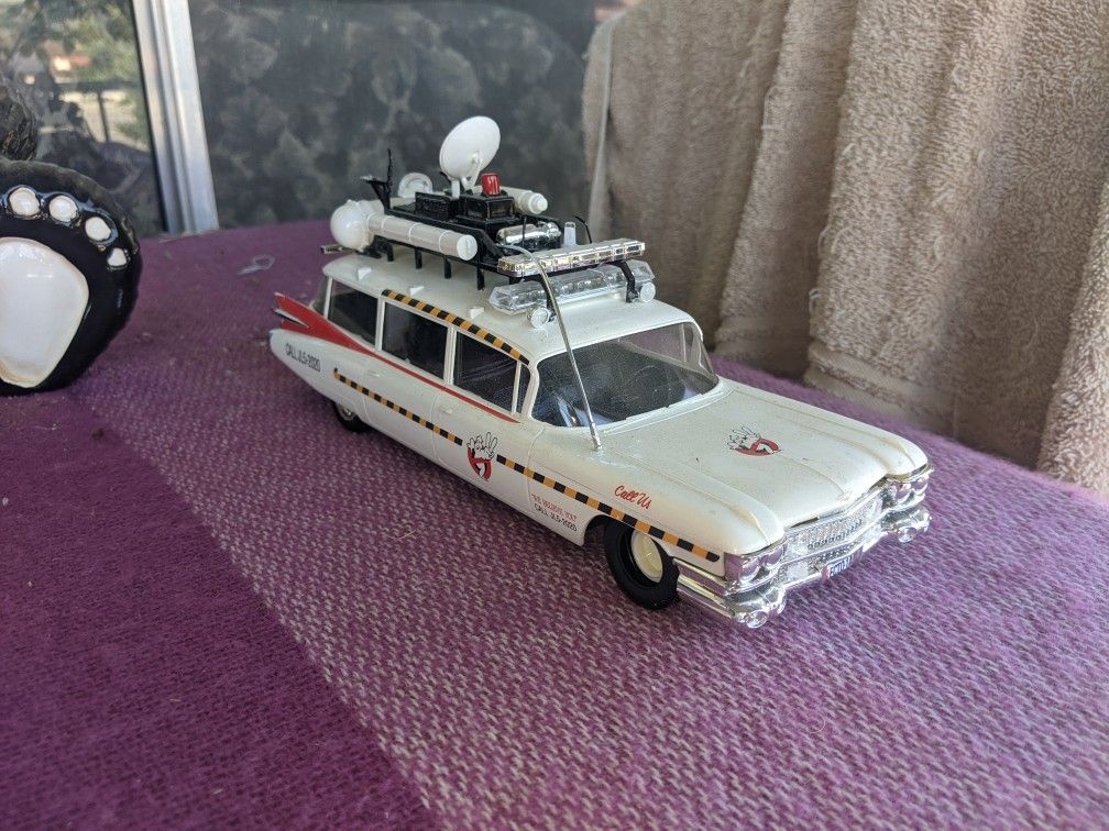 Ghostbusters 59 Cadillac Ambulance