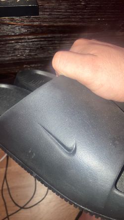 Nike slides