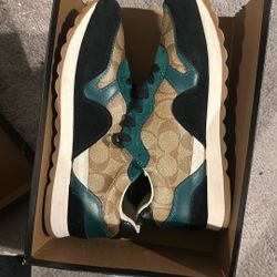 Limited Edition Coach  Size 8