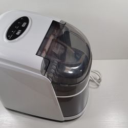 Antarctic Star Ice Maker 