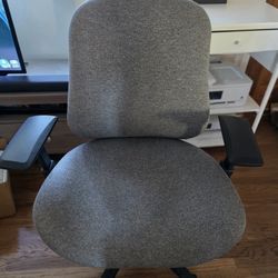 BodyBilt Big & Tall XL Office Chair (model J2504)