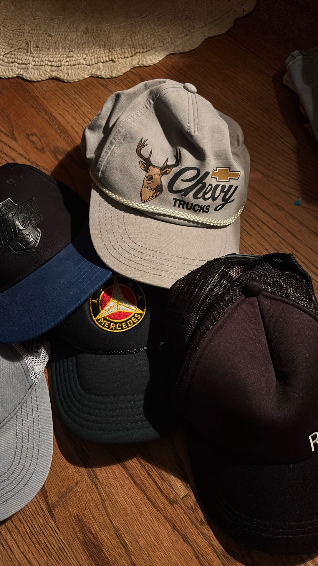 Hats Lot Or Per Hat Chevy Roxy Og Mercedes