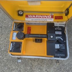 Cable And Pipe Locators Pincers