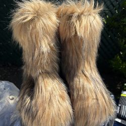 Fur Boots