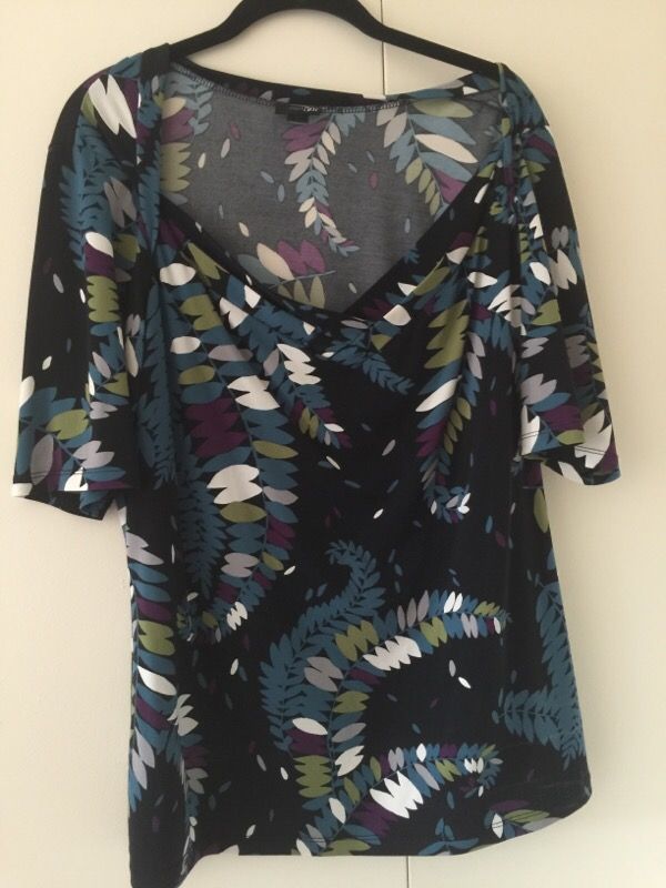 East 5th top size XL