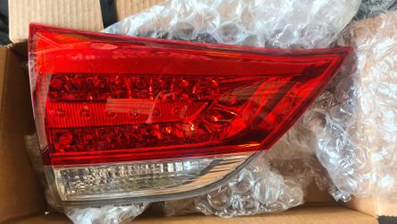 Toyota Sienna Tail Light