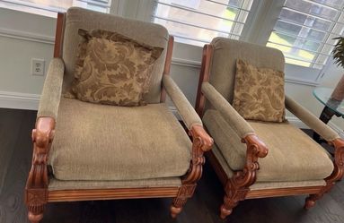 Accent Chairs