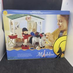 Madeline For 8 inch doll horse Stable with Violette The Pony 84502