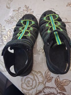 Boy's summer shoes
