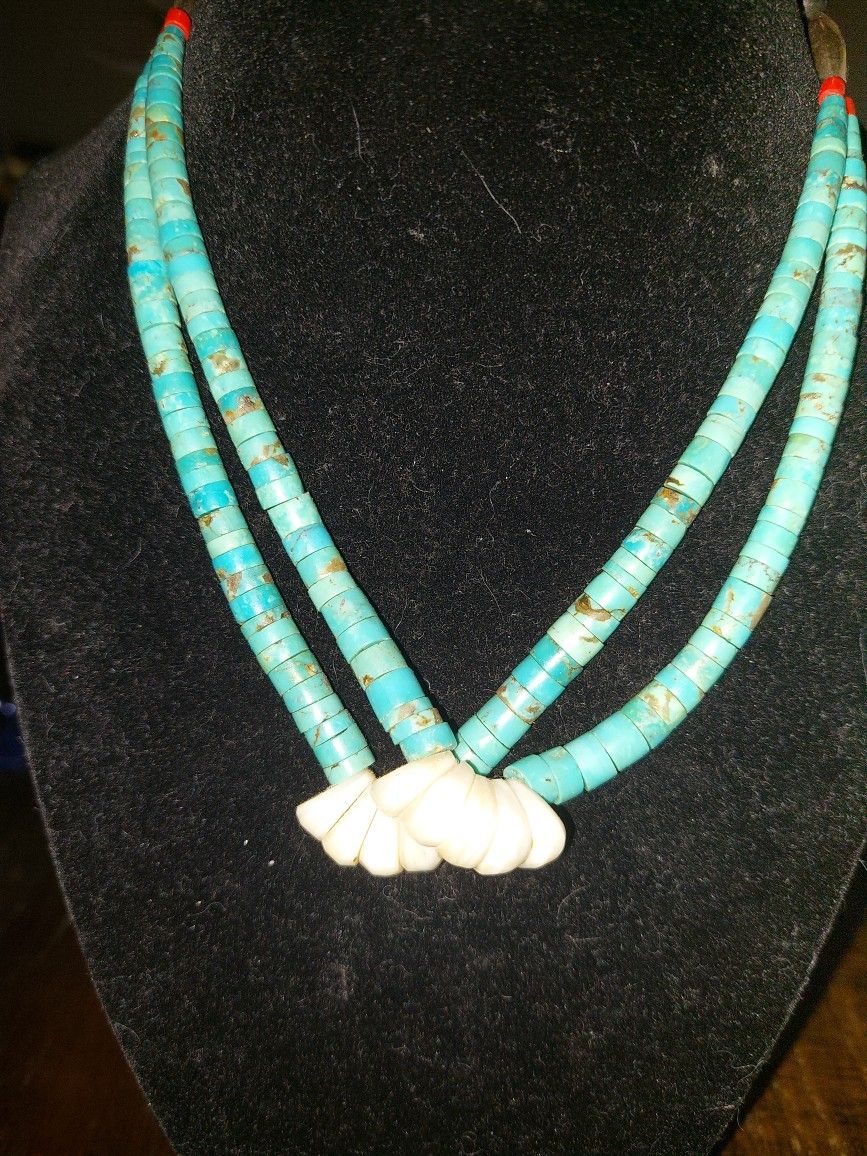 AUTHENTIC ZUNI TURQUOISE NECKLACE W/SILVER