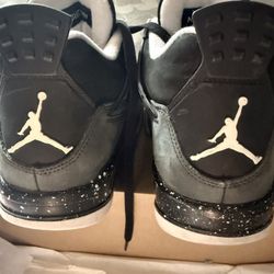 Jordan 4 Retro 2024