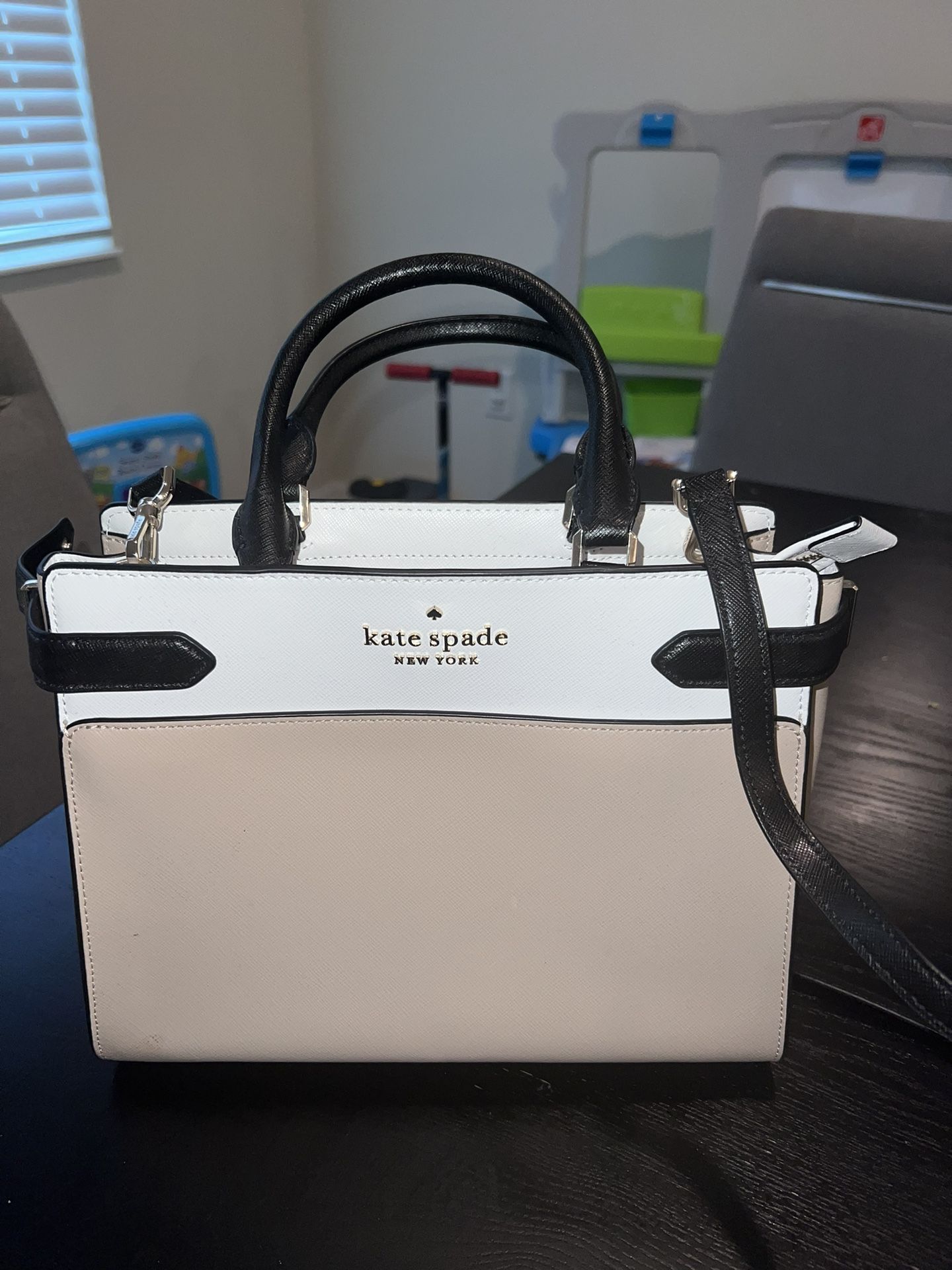 Brand new Kate spade Purse In Toasted hazelnut