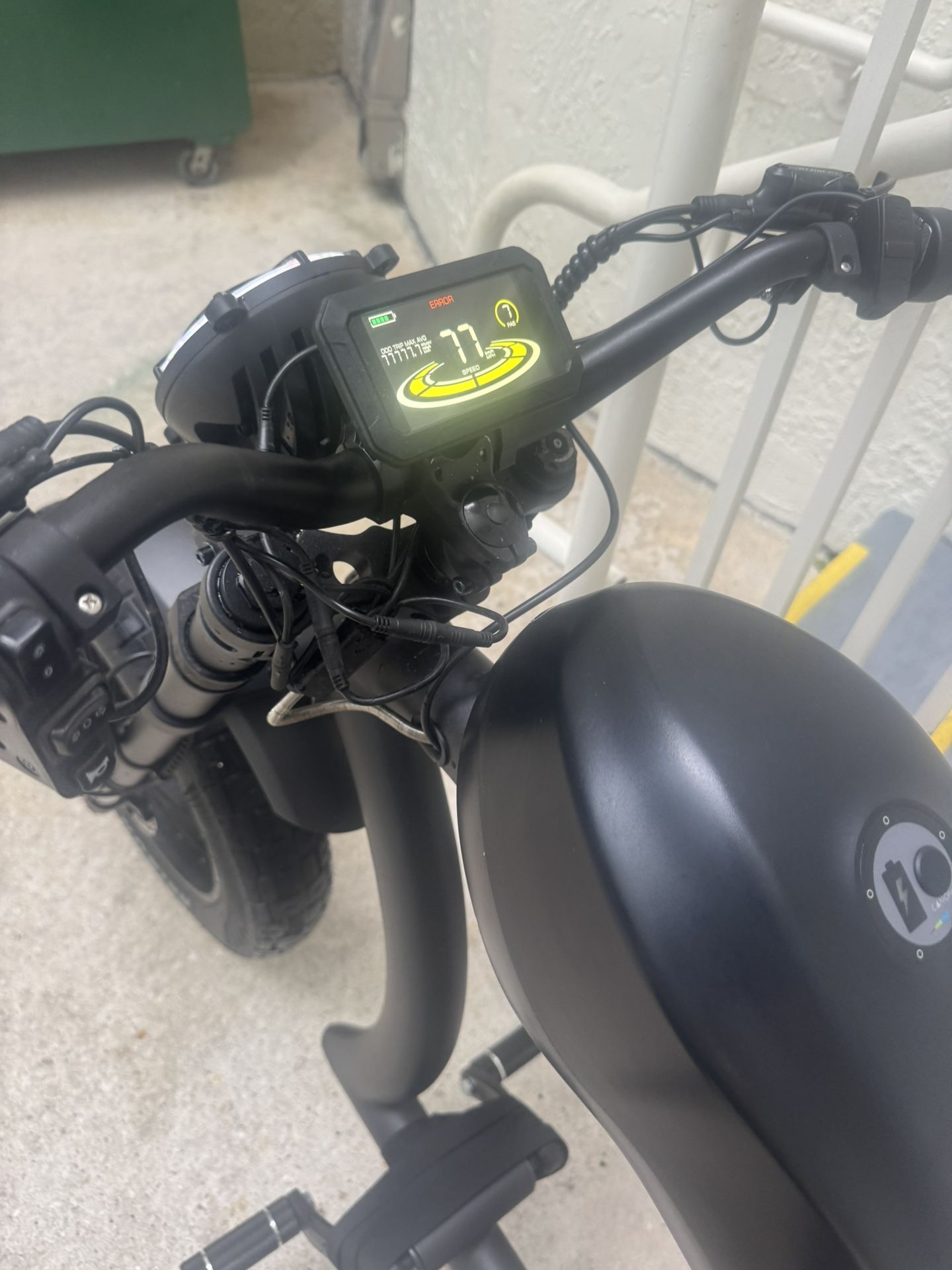 Electric Bike BIGNIU BGX Electric Bike – Up to 40 MPH Low Miles