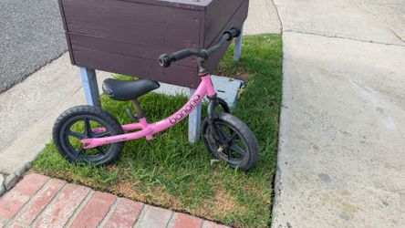 Banana Bike Kids Balance Bike Pink