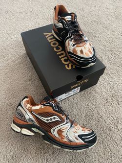 Saucony ProGrid Triumph 4 Space Cowboys size 9M