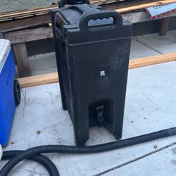Cooler/drink Dispenser