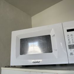 Congee Microwave  17 wide By 9 1/2 Inch Tall