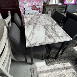 5 Piece Dining Set Financing Available