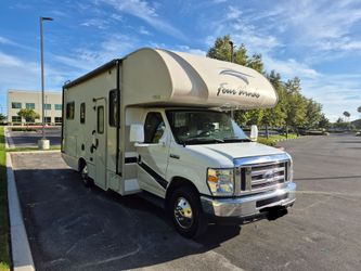 2019 Ford Class C- RV