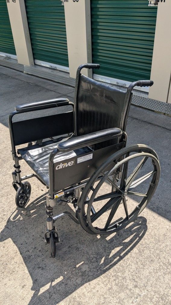 Drive Silver Sport 2 wheelchair