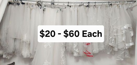 You choose Wedding bridal veil - $20 to $60 each