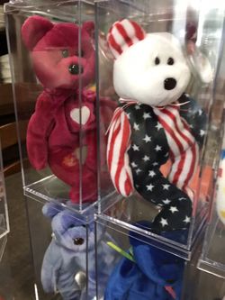 Collectibles Beanie Babies!