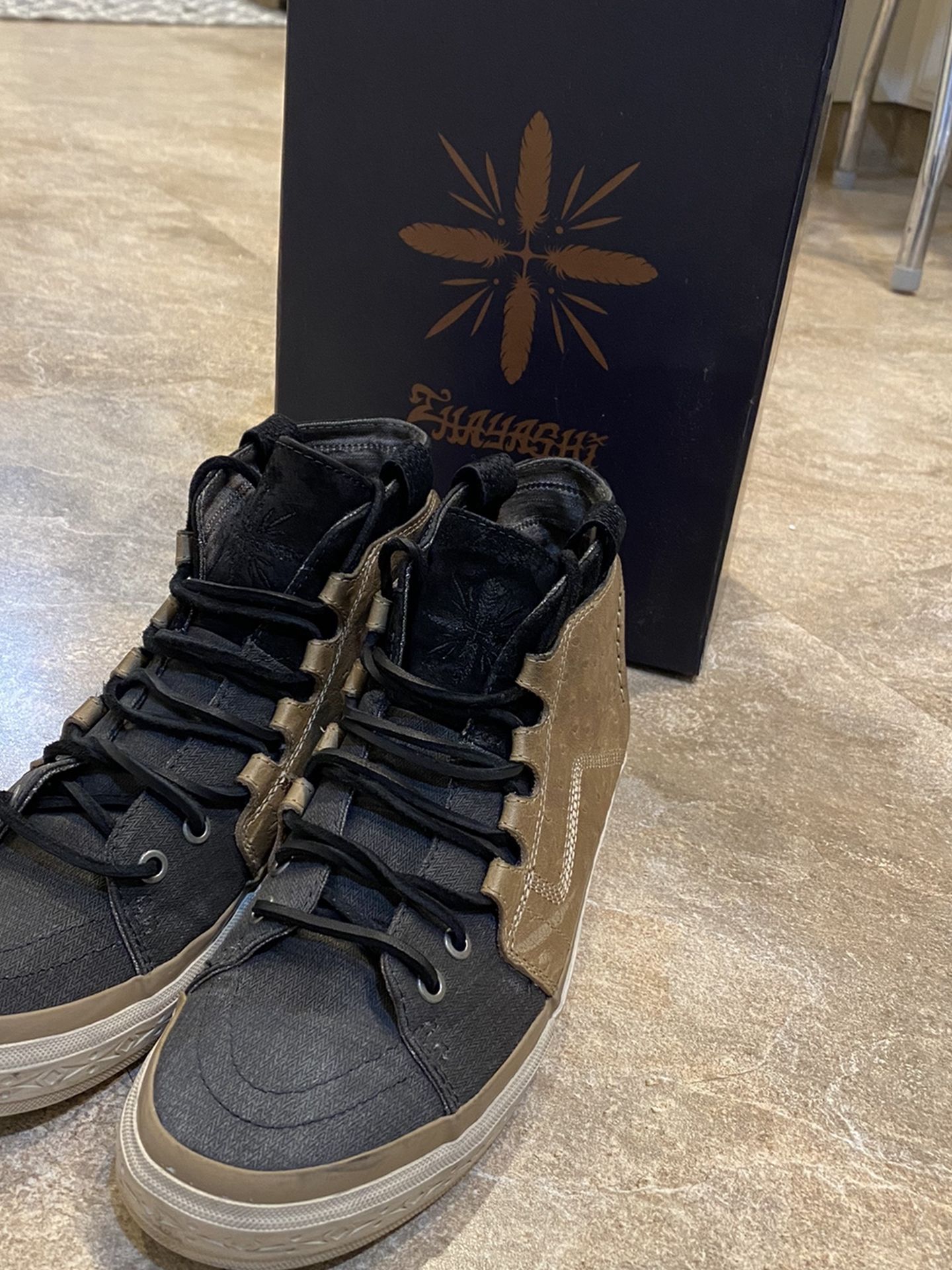 Vans Sk8 HI ( Taka Hayashi Vans Vault )