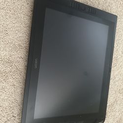 Computer MONITOR (used) With Cables 
