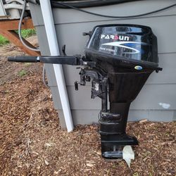 20 Horse Outboard Boat Motor With Gas Can 