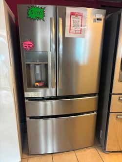 BRAND NEW SIDE BY SIDE WITH FRENCH DOOR REFRIGERATOR