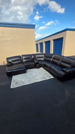 Real leather Sectional Recliner- FREE DELIVERY