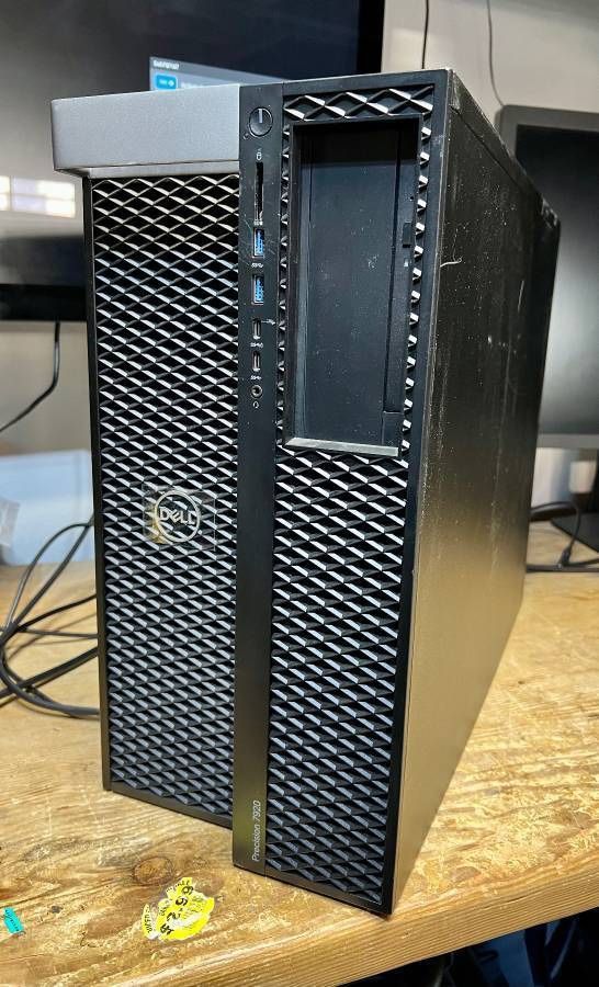 Dell Precision 7920 Xeon 2.4 GHz, 2.0 TB SSD NVMe 64 GB, Win 11 Pro