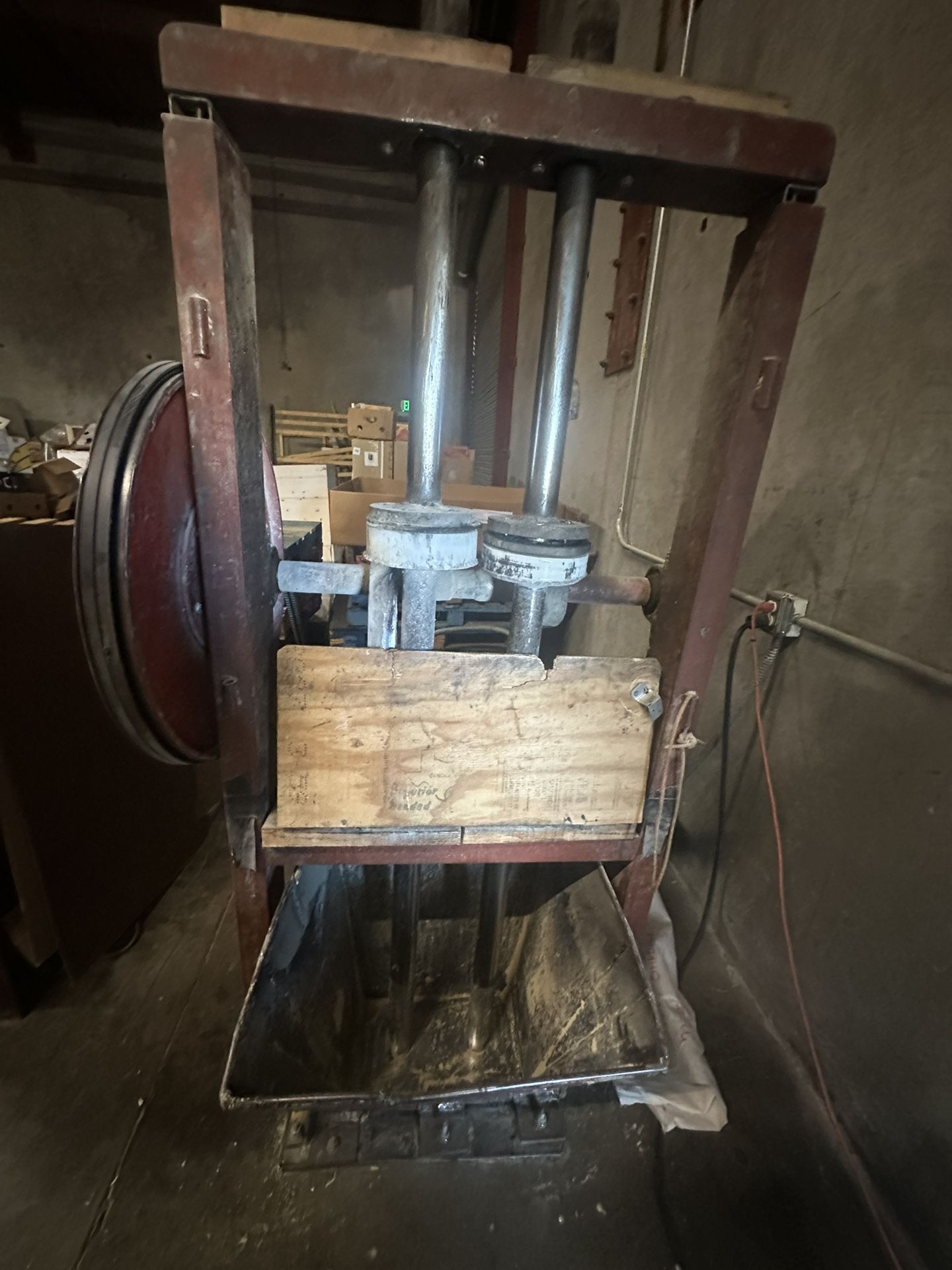 Kava Pounding Machine