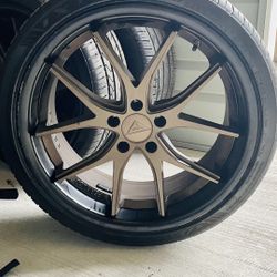 Ferrada 2.0 Offset 20 In 5x114 With Brand New Tires 