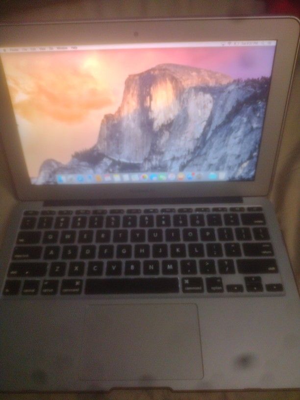 MacBook 2015 Battery Good Health