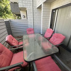 Patio Furniture Set – 6 Chairs and Glass Table 