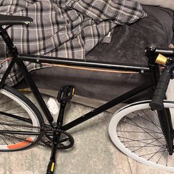 Single speed fixed gear BIkE