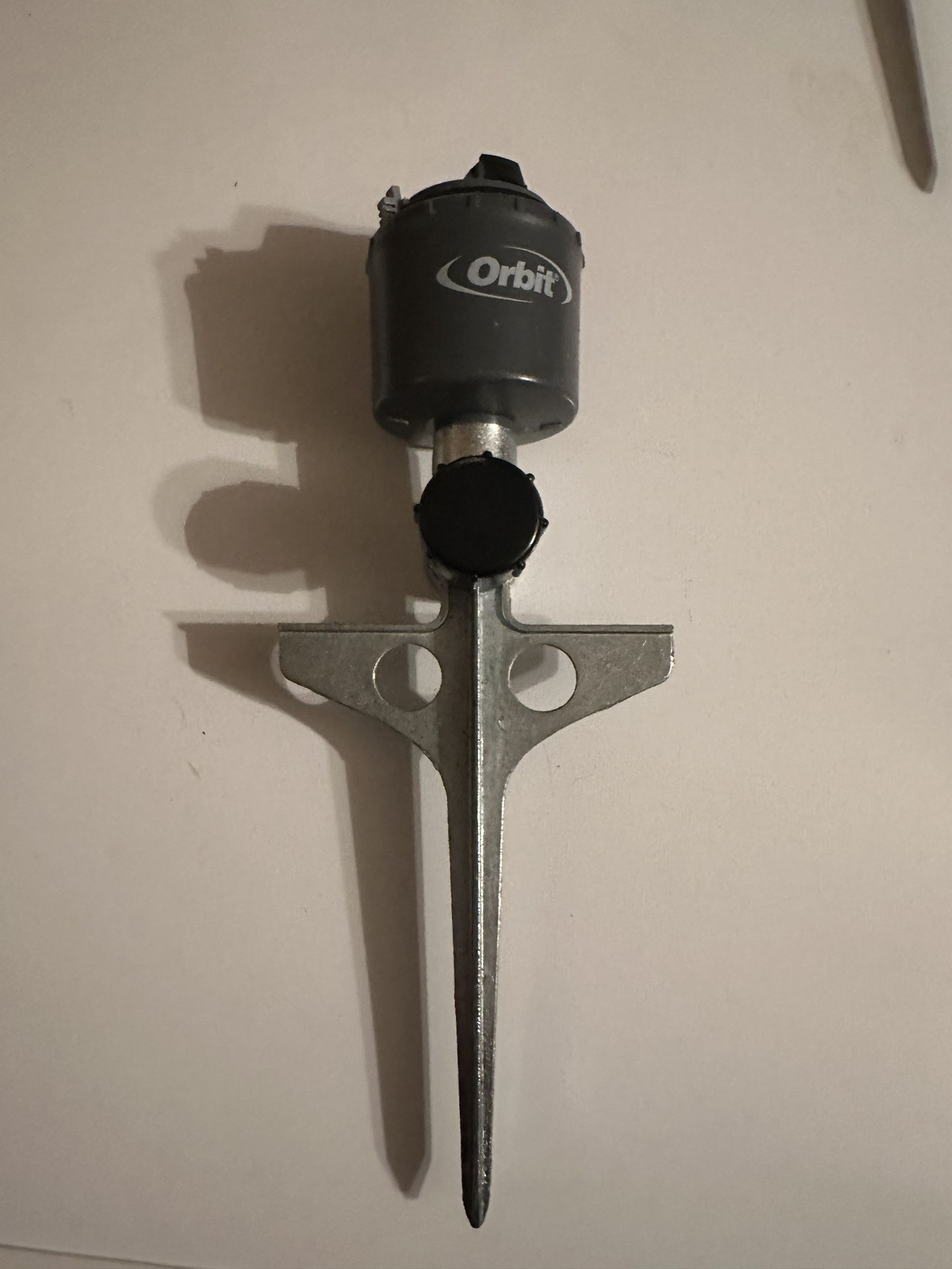 H2O-Six® Gear-Drive Sprinkler on Metal T Spike