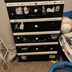 5 Drawer Dresser