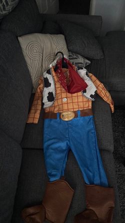 Costume