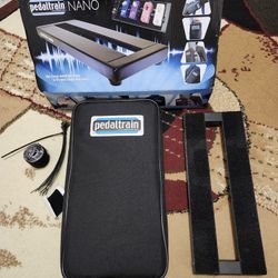 Pedal Board - Pedal Train $50