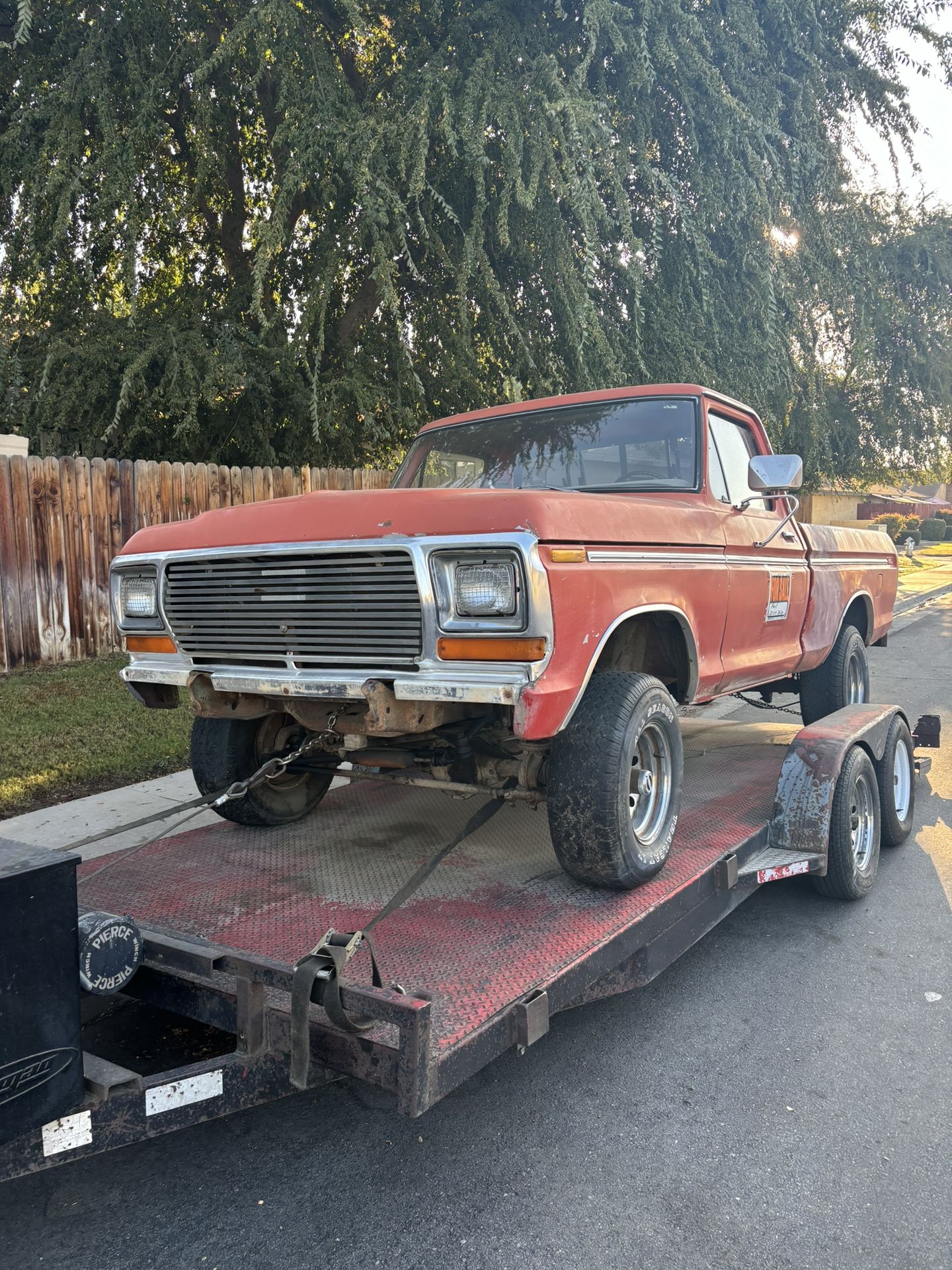 77 Ford 4X4 Standard