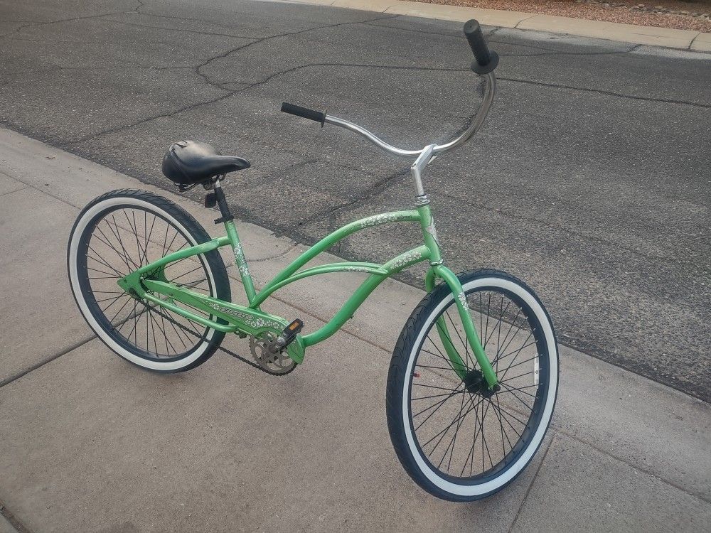 Ladies 26 Inch Electra Cruiser One Beach Cruiser Bike