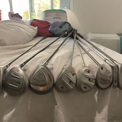 Golf Clubs 