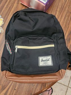 Herschel Pop Quiz BLACK Backpack w/ Laptop Sleev