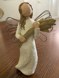Willow Tree Angel of Autumn Figurine