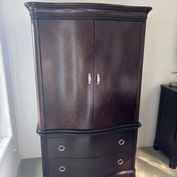 Bedroom Furniture set Of 5