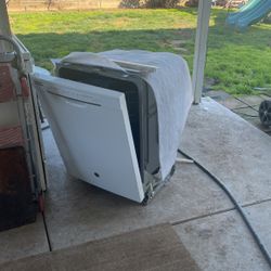GE Dishwasher 